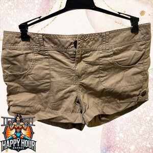 Bongo Lightweight Tan Beige Cargo Shorts Roll Cuffs ~ Women’s Size 11